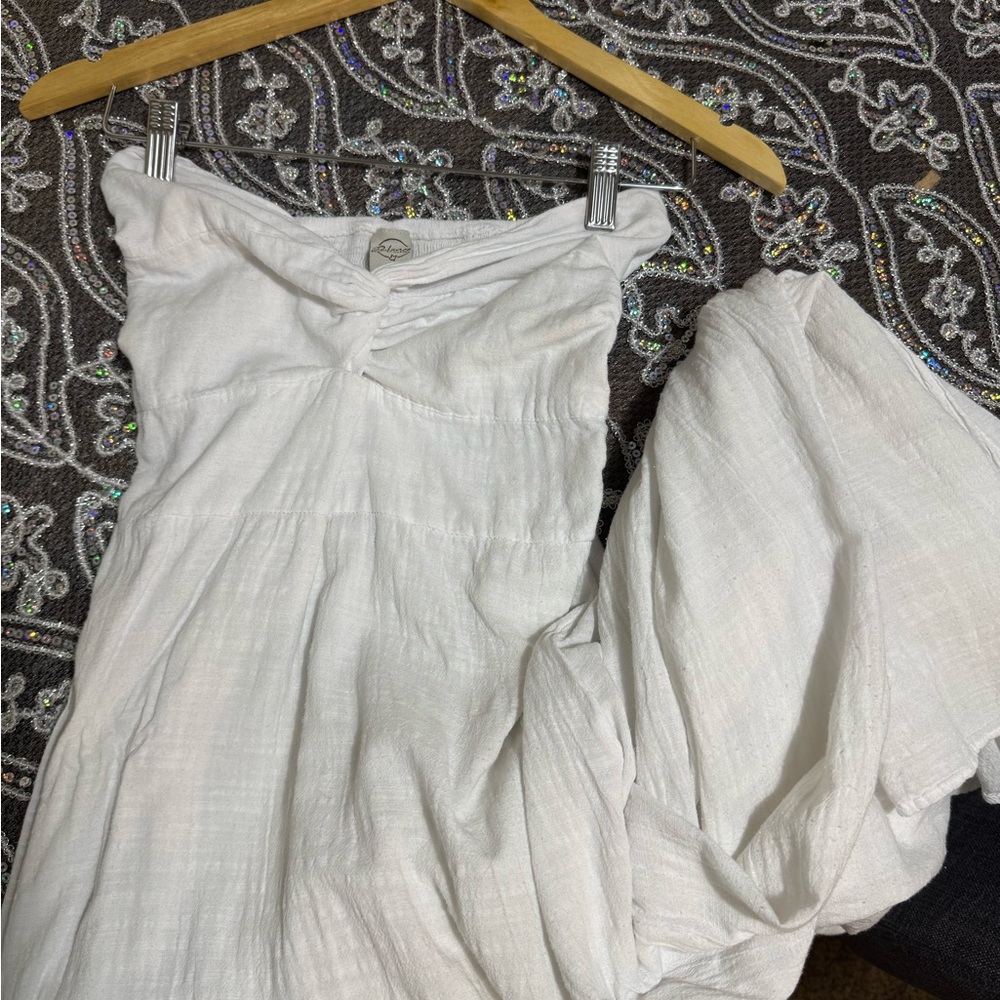 Elegant White Off-Shoulder Dress 100% Peruvian Cotton - Picture 2 of 5